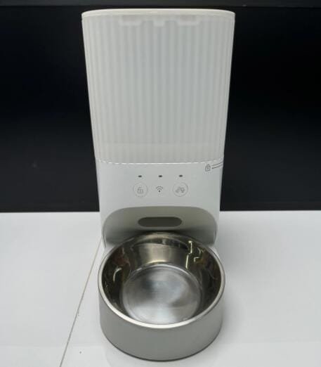 Automatic Feeders: Are They a Good Way to Feed Your Cat? 1 1737426188 1737426188 QQ截图20250121102247