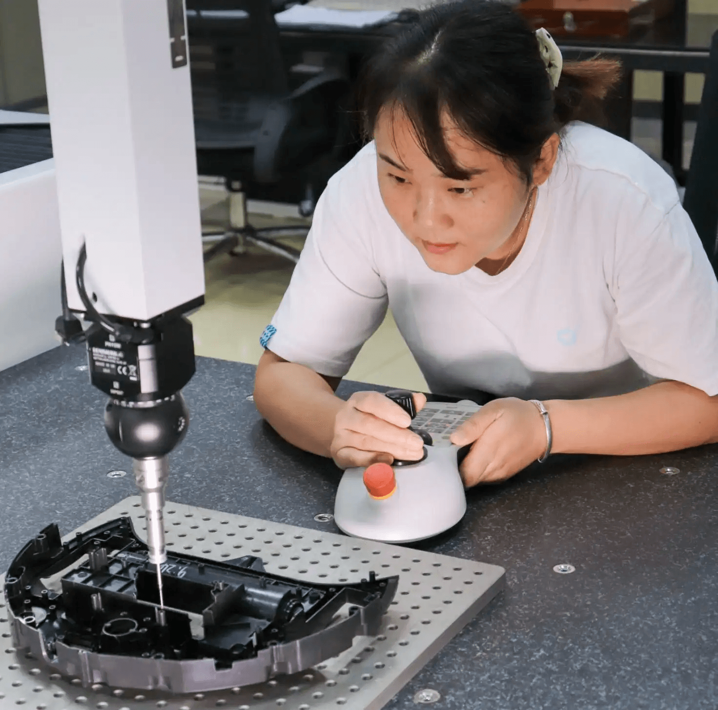 Plastic Injection Molding Services|DAYIN Vietnam 8 By integrating scientific molding techniques, DAYIN delivers precise parts that meet the strictest quality and performance requirements.